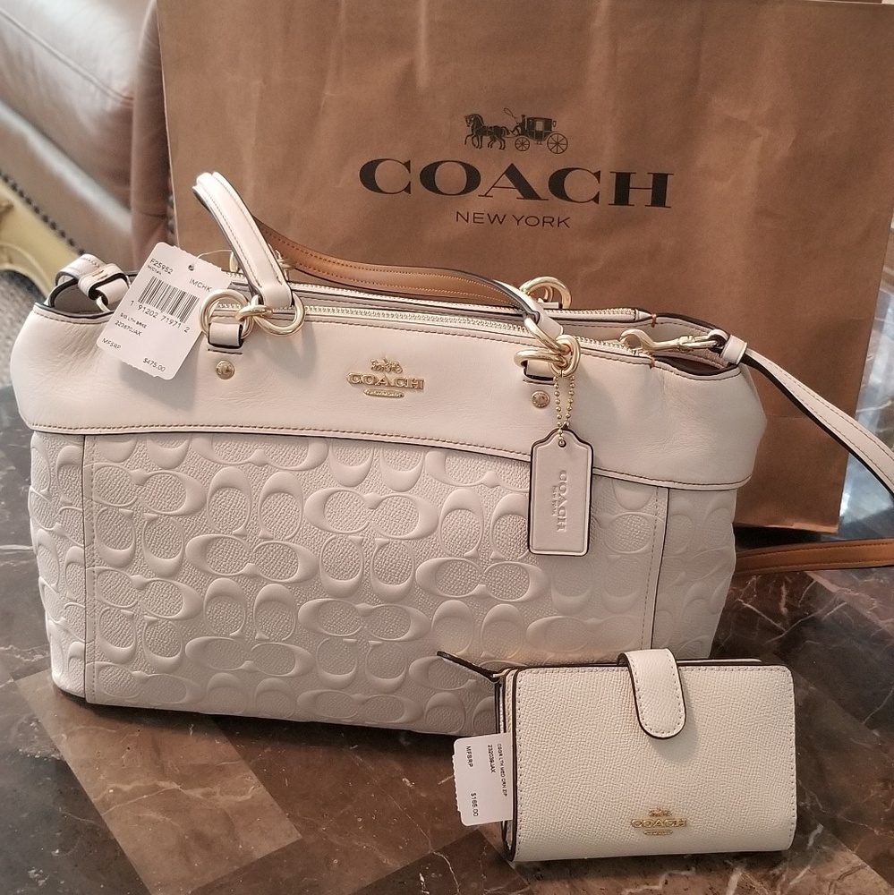 Brand New Purse and Wallet